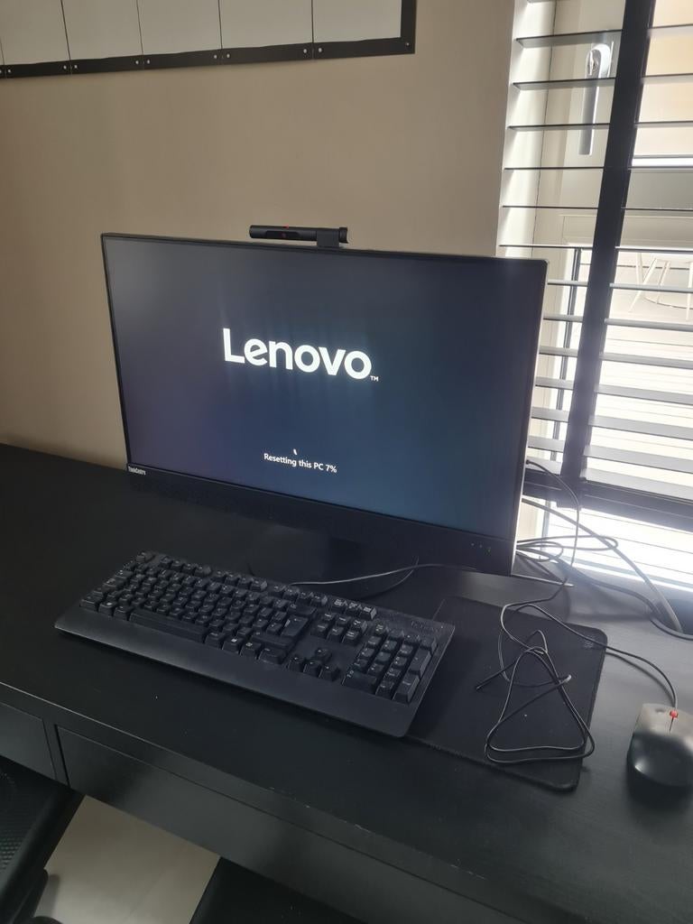 Lenovo ThinkCentre M920z all-in-one computer
Touchscreen, Computers en Software, Desktop Pc's, Ophalen of Verzenden, Zo goed als nieuw