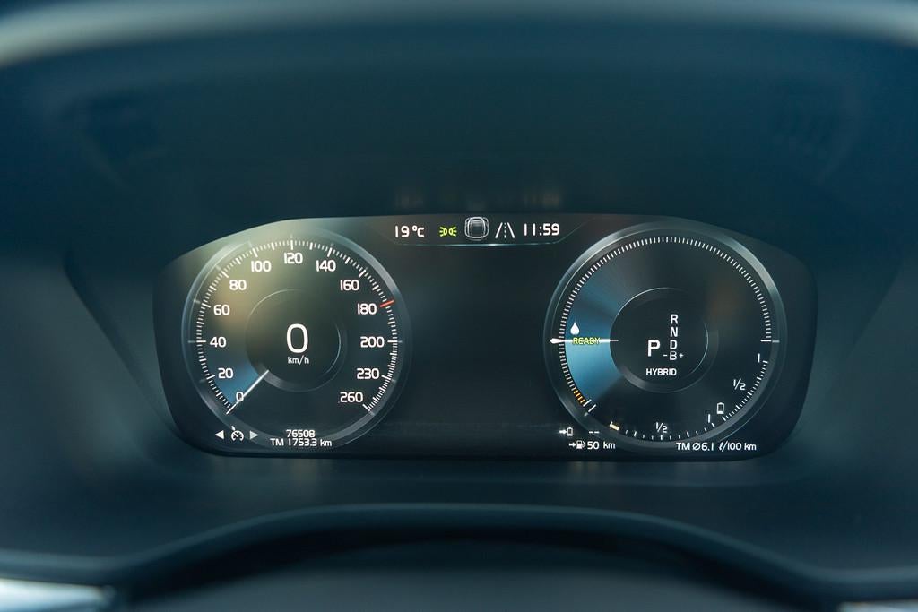 Volvo XC60 T6 Aut Inscription Navigatie Panoramadak 340pk, Automaat, Stof, Gebruikt, Zwart