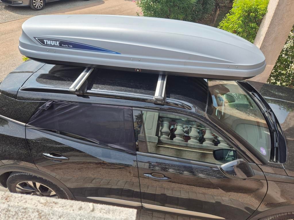 Te huur: Dakkoffer Thule Pacific 700, Auto diversen, Ophalen, Gebruikt