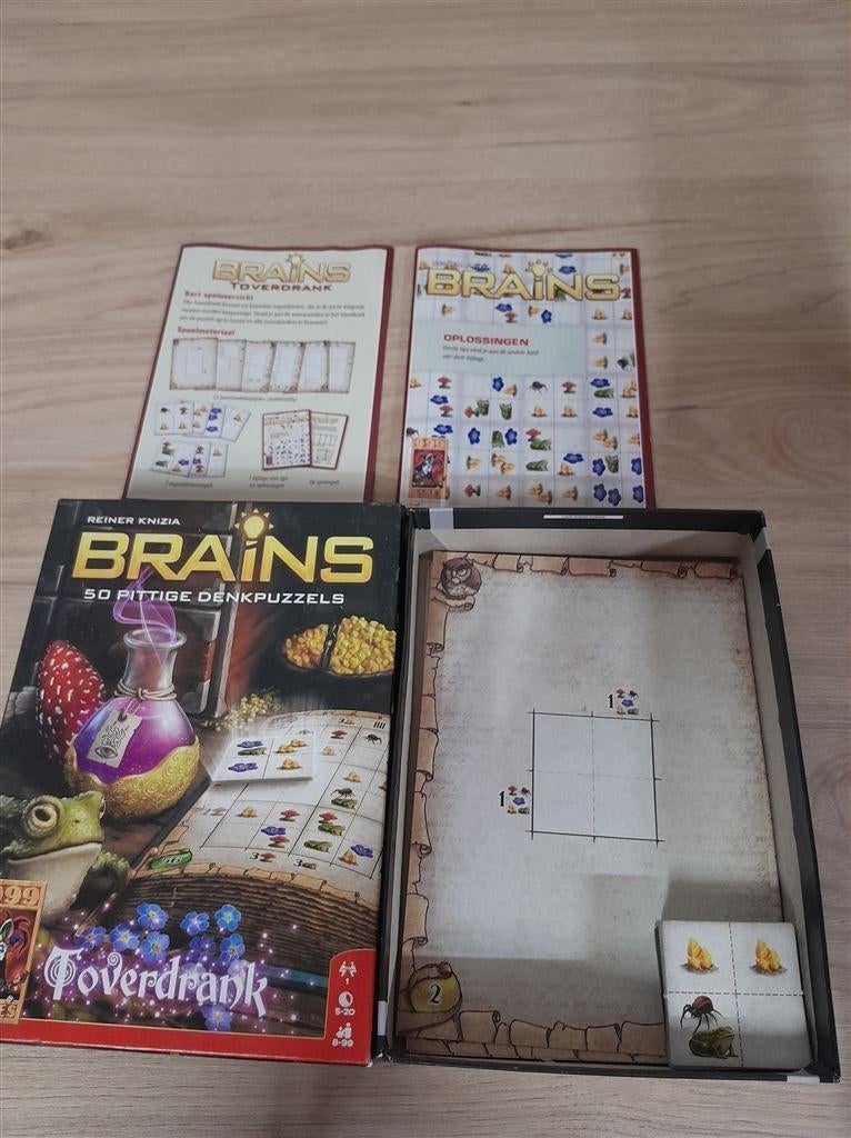 brains 50 pittige denkpuzzels - 999 games - s3434, Verzenden, Zo goed als nieuw