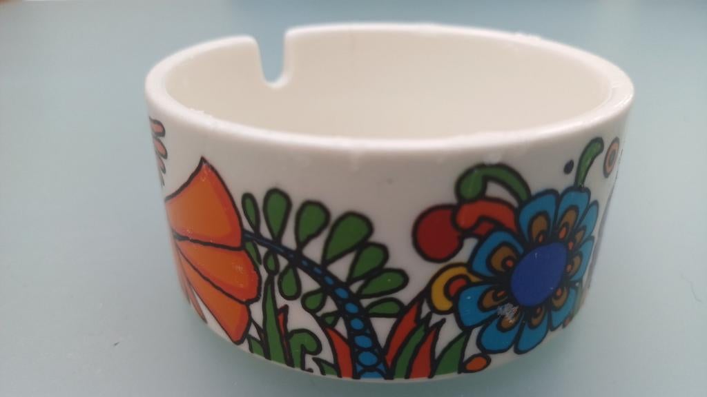 Vrolijk Villeroy & Boch Acapulco asbakje, kleine chip, Huis en Inrichting, Keuken | Servies, Ophalen of Verzenden