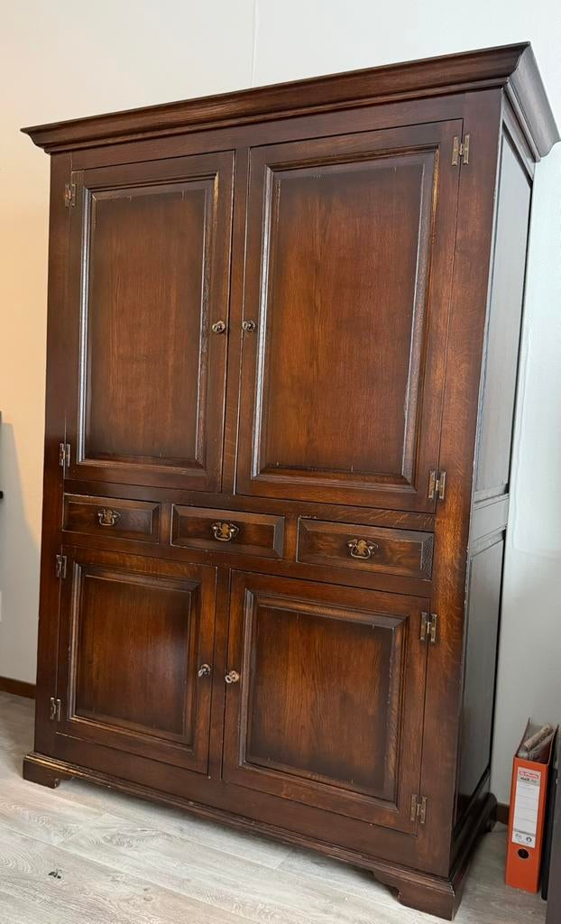 Ruime kast, Ophalen, Gebruikt, Eikenhout, 150 tot 200 cm