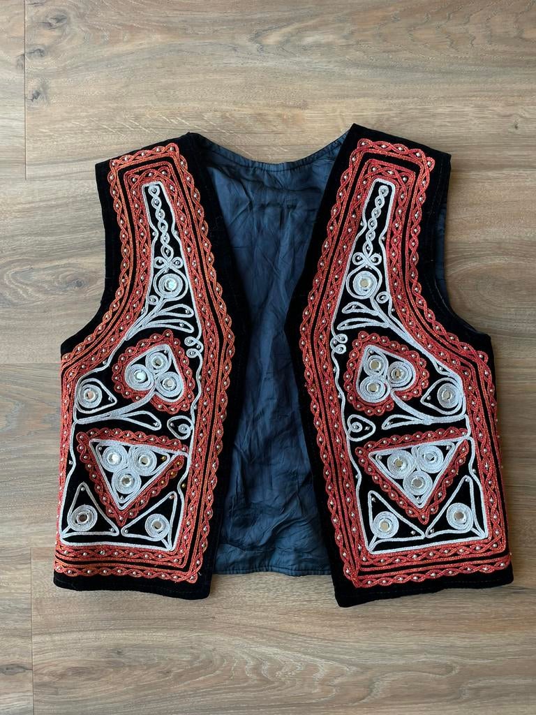 Gilet zwart met rood maat xxs minre, Kleding | Dames, Bodywarmers, Ophalen of Verzenden, Zo goed als nieuw, Maat 34 (XS) of kleiner