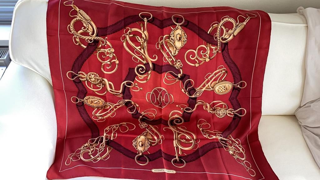 HERMES Sjaal orgineel E195,00., Ophalen of Verzenden, Zo goed als nieuw, Maat 46/48 (XL) of groter, Sjaal