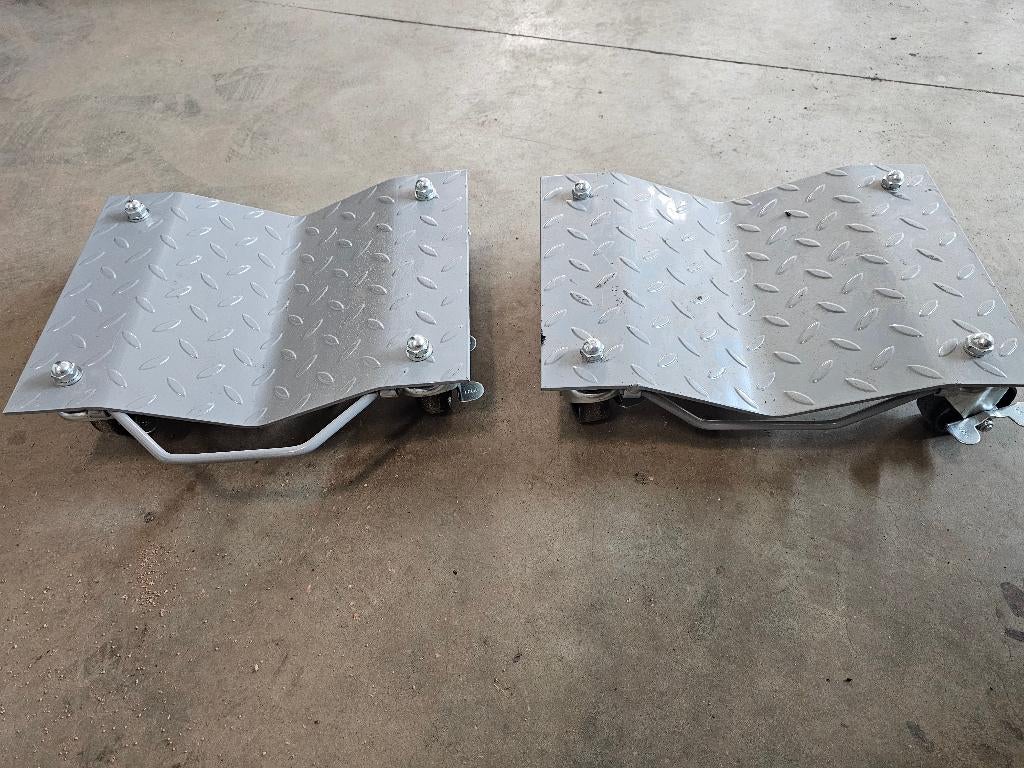 Set van 2 HNM automovers, Auto diversen, Ophalen of Verzenden, Zo goed als nieuw