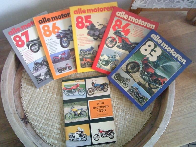 Grote Alken alle motoren jaaroverzichten pockets 6 stuks, Boeken, Ophalen of Verzenden, Gelezen, Alkenreeks, Algemeen
