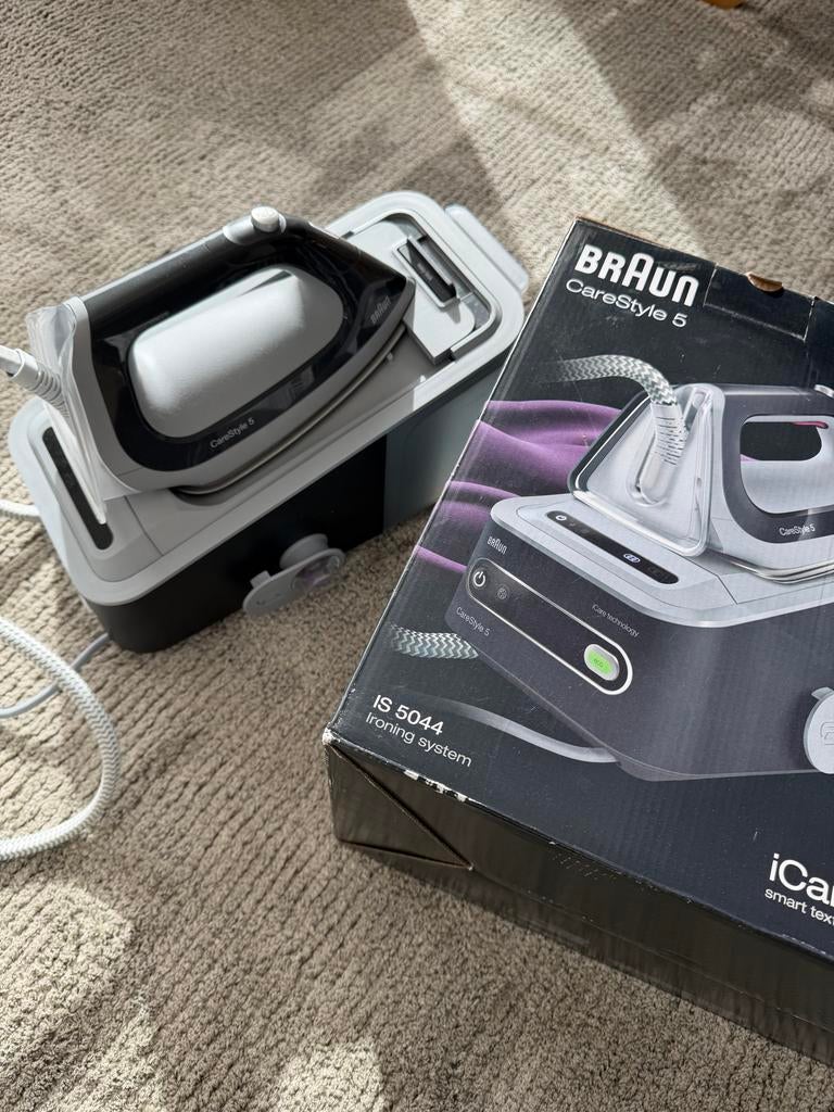 Braun CareStyle 5 IS5044BK Stoomstrijkijzer - Klein defect, Verzenden, Gebruikt, Strijkijzer met snoer