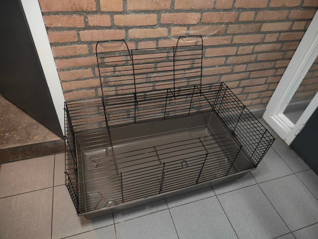 Konijnenkooi caviakooi binnenkooi knaagdierkooi nieuwstaat, Ophalen, Zo goed als nieuw, 110 cm of meer