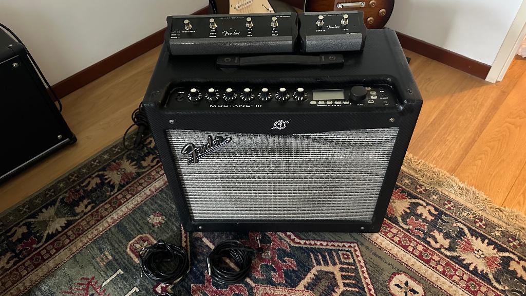 Fender Mustang III v1, Ophalen, Gebruikt, Gitaar, 50 tot 100 watt