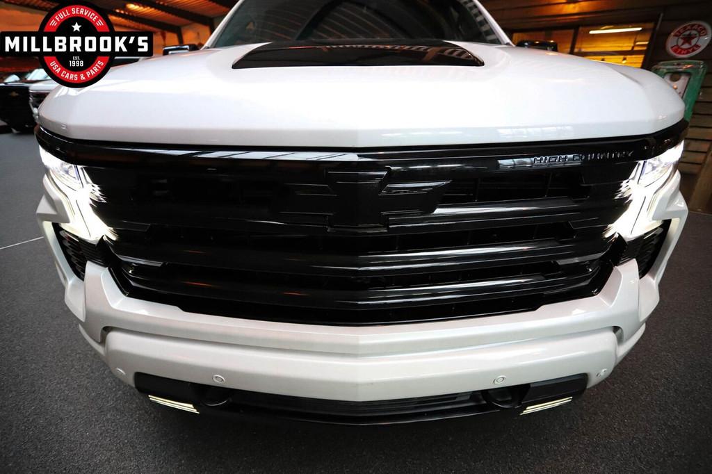 Chevrolet Silverado High Country Black Edition, Widebody, LP, Automaat, 8 cilinders, Lichtsensor, 4 stoelen