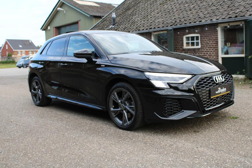 Audi A3 Sportback 40 TFSI e PHEV S-LINE *VERKOCHT!*, 1525 kg, Gebruikt, 4 cilinders, Zwart