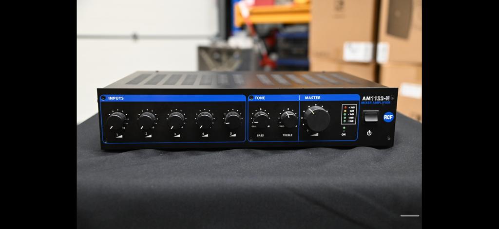 RCF AM1122-N versterker, Ophalen, Zo goed als nieuw