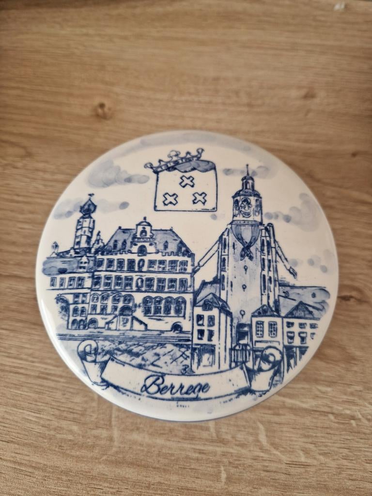 Berregs Blauw handgeschilderd schaaltje uit Bergen op Zoom, Ophalen of Verzenden