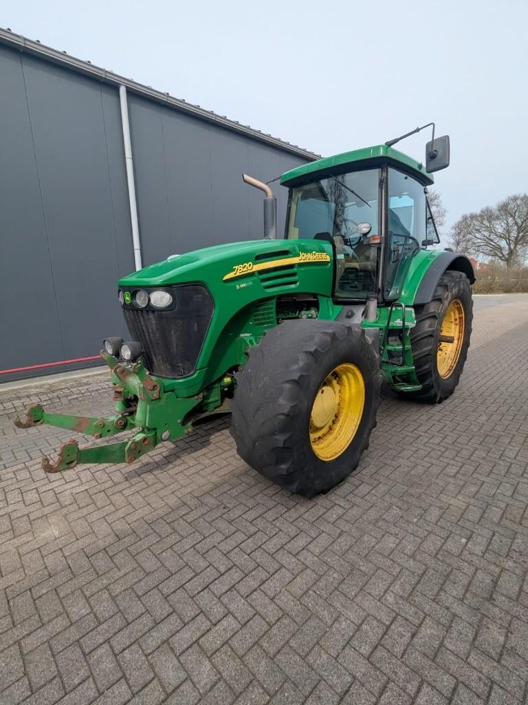 John Deere 7820 + Case 1056 XL, John Deere, Gebruikt, Meer dan 10000, Ophalen of Verzenden