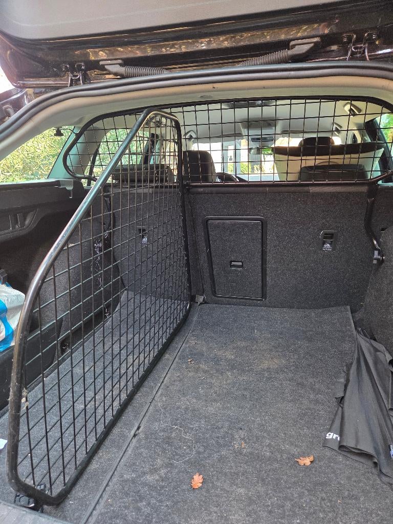 afscheidingsrek/hondenrek/bagagerek Skoda Octavia Combi IV, Auto diversen, Hondenrekken, Ophalen, Zo goed als nieuw