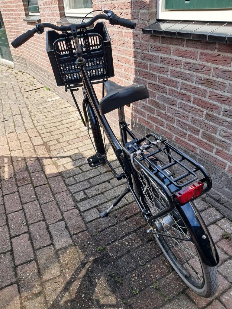 Zwarte Burgers transportfiets 26 inch met krat, Minder dan 47 cm, Ophalen, Gebruikt, Overige merken