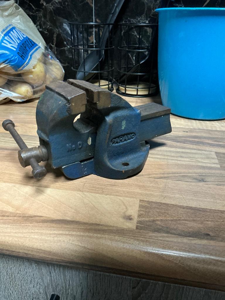 Bankschroef, Ophalen, Gebruikt, Minder dan 70 cm, Bankschroef