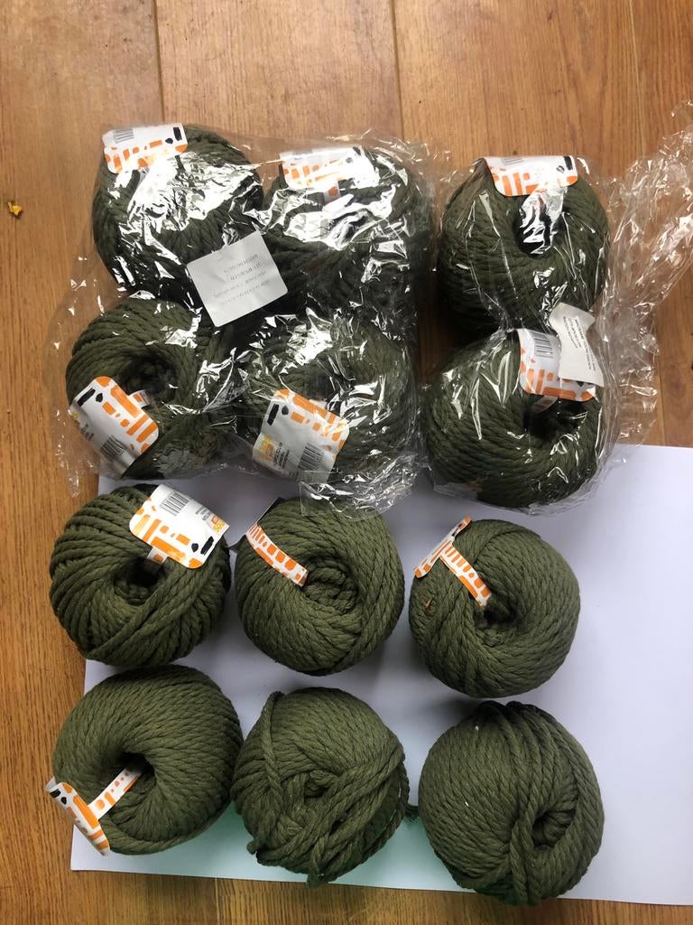 Macramé bollen, Ophalen of Verzenden, Zo goed als nieuw, Breien of Haken, Wol of Garen