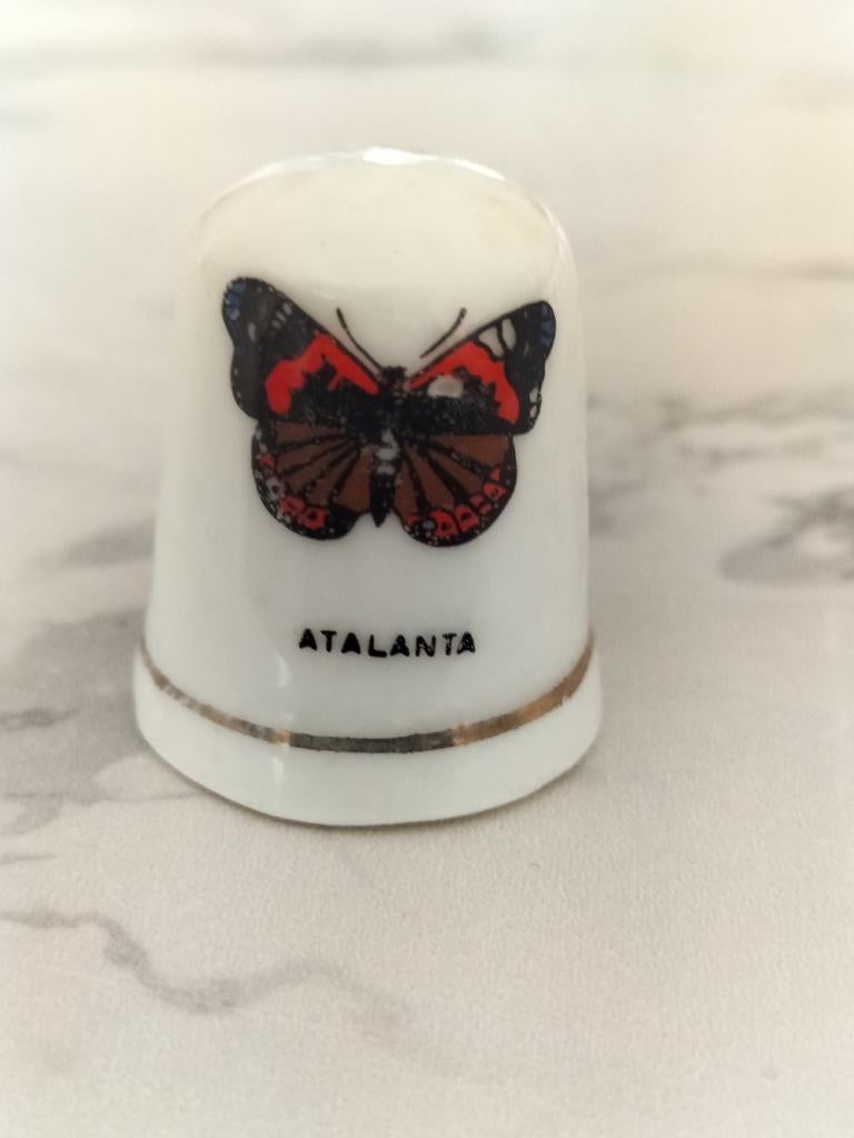 Vingerhoedjes vlinders los te koop, Ophalen of Verzenden, Zo goed als nieuw