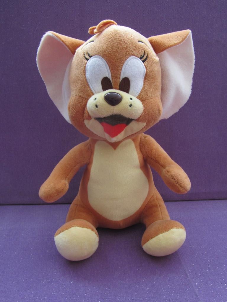 PLAY BY PLAY Knuffel MUIS JERRY. 27 CM ZITTEND **Nieuw**, Muis, Overige karakters, Nieuw, Ophalen of Verzenden