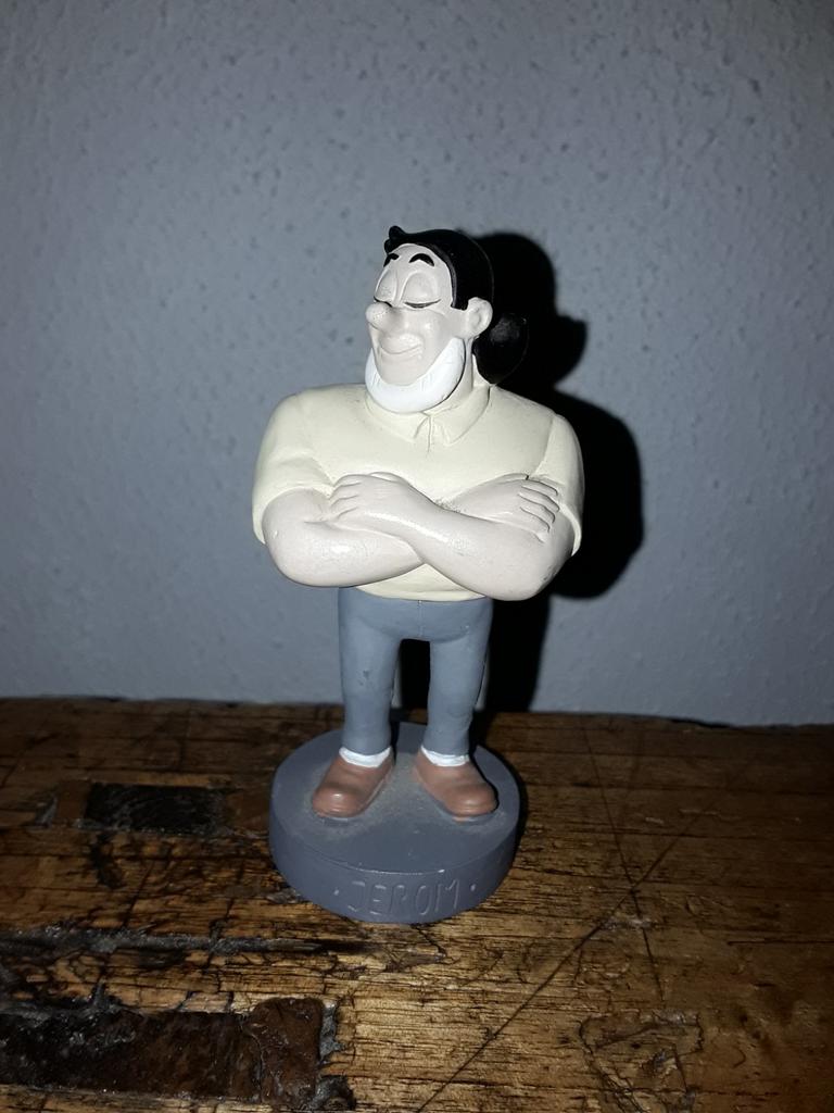 Suske en Wiske beeldje Jerom, Ophalen of Verzenden, Zo goed als nieuw, Overige typen