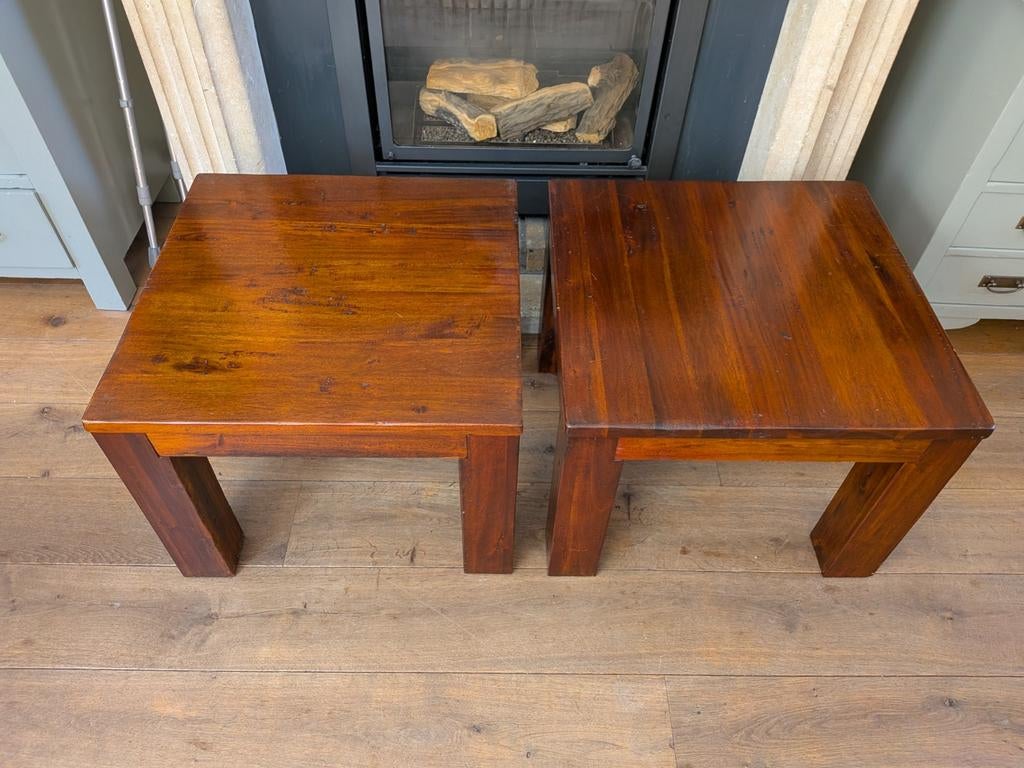 Houten bijzettafels, koloniale stijl tafeltjes, Koloniaal, Vierkant, Zo goed als nieuw, Hout