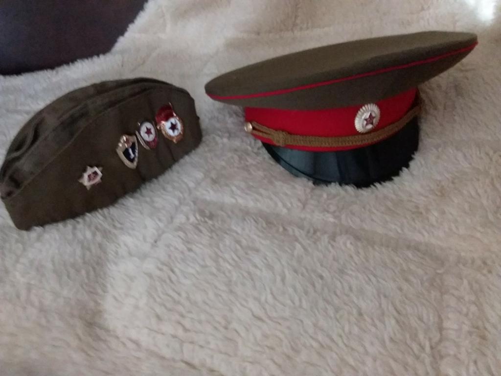 pet en schuitje, Ophalen of Verzenden, Landmacht, Nederland, Helm of Baret