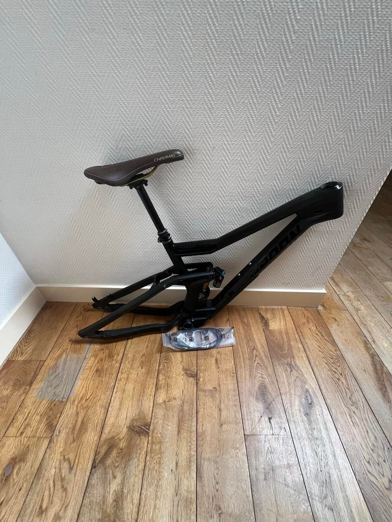 Radon Jab frame ( carbon)  27,5 inch met zadel en shock, Ophalen, Nieuw, Mountainbike, Frame