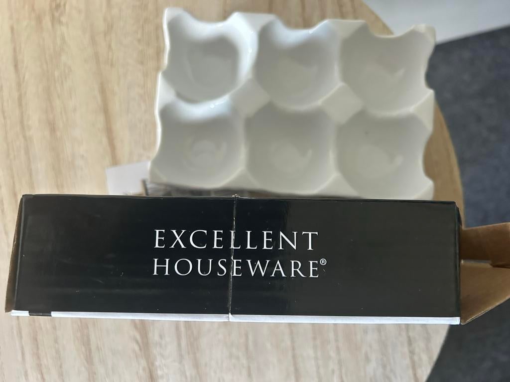 Eierhouder, Ophalen, Nieuw, Zwart, Handen en Nagels