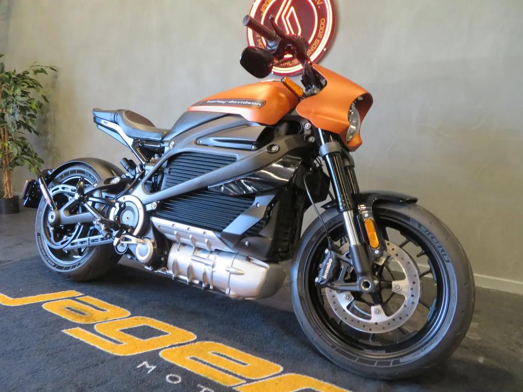 Harley-Davidson LIVEWIRE ELW NIEUWSTAAT! HISTO € 16.450,00 - foto 2