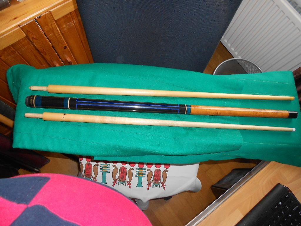 Biljart Keu.Buffalo .Elan Nr 1211, Sport en Fitness, Biljarten en Poolen, Ophalen of Verzenden, Zo goed als nieuw, Keu of Ballen