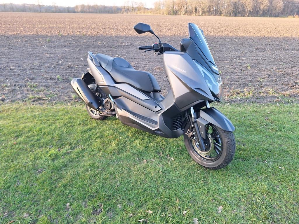 Motorscooter 125cc zeer zuinig in gebruik, Scooter, Gebruikt, Particulier, 125 cc
