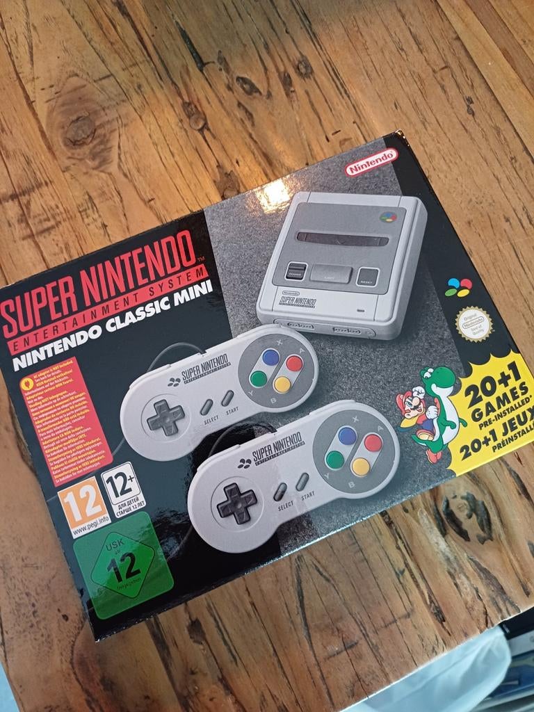 Super Nintendo Classic Mini, Spelcomputers en Games, Avontuur en Actie, 2 spelers, Ophalen of Verzenden, Zo goed als nieuw
