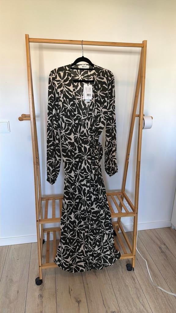 Overslag jurk Modström, Maat 38/40 (M), Overige kleuren, Nieuw, Ophalen of Verzenden