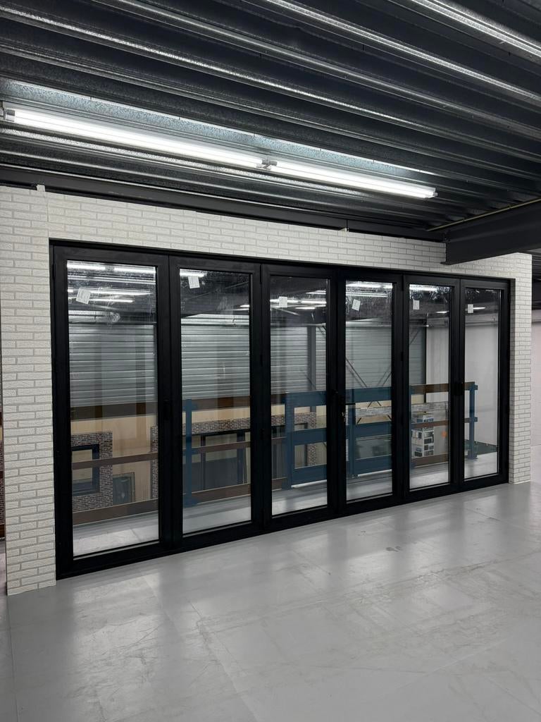 Harmonica / Vouwdeur / volledig geïsoleerd Aluminium, 225 cm of meer, Ophalen of Verzenden, Inclusief glas, Nieuw