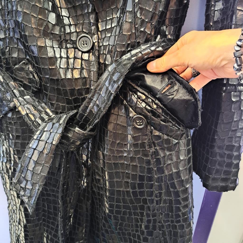 Maura by Claudia Sträter zwart croco trenchcoat mt 38 49825, Maat 38/40 (M), ., Zwart, Ophalen of Verzenden