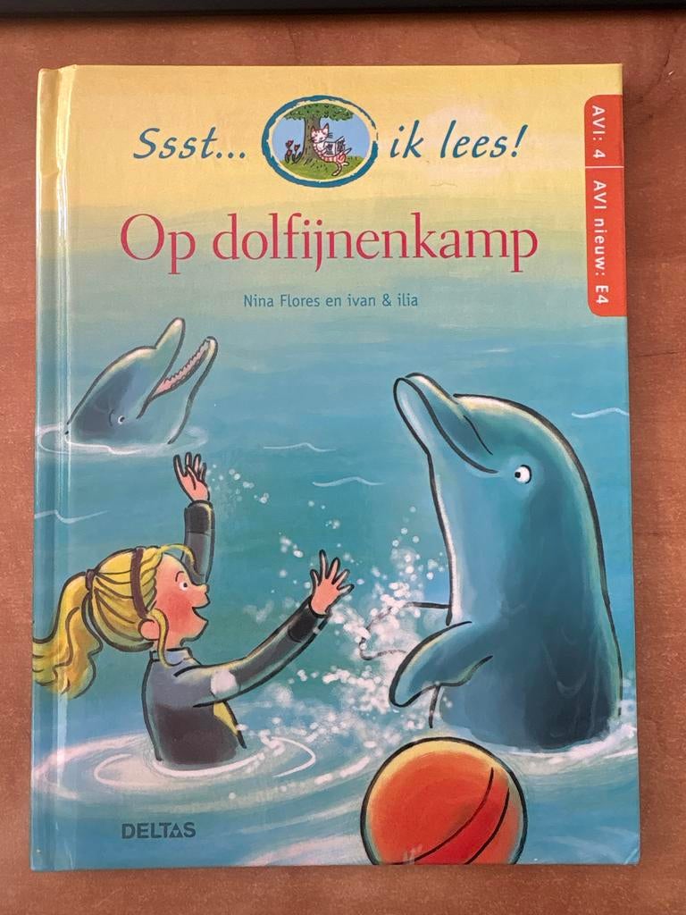 Sssst... ik lees! Op dolfijnenkamp - AVI E4 leesboek, Ophalen of Verzenden, Gelezen, Fictie algemeen