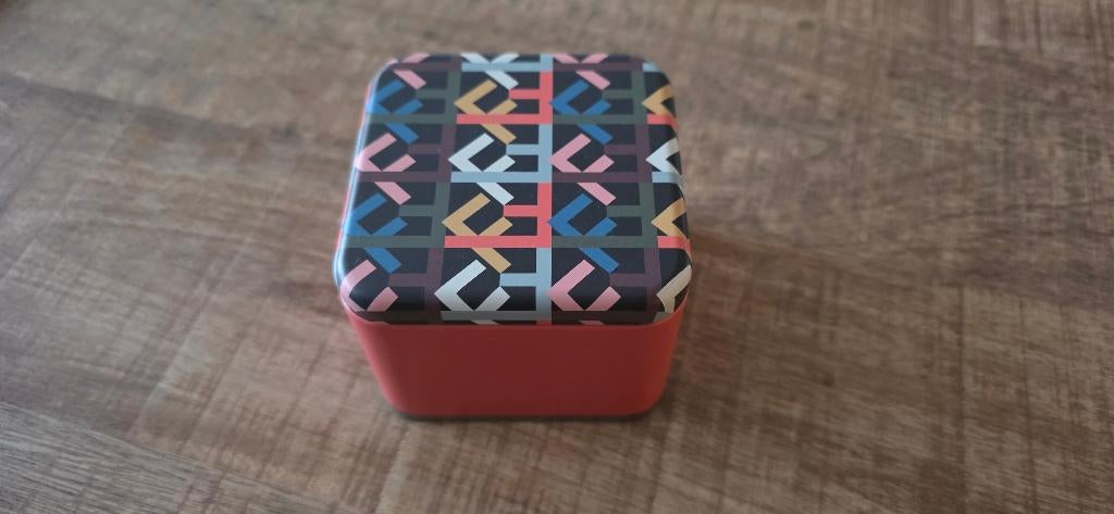 fossil doosje, Ophalen of Verzenden, Zo goed als nieuw