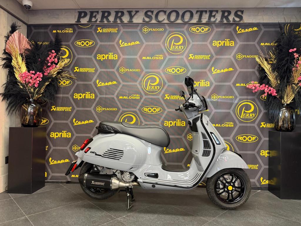 Vespa Scooter GTS 310 SuperSport HPE 2026 Euro5+ Specialpain - foto 2
