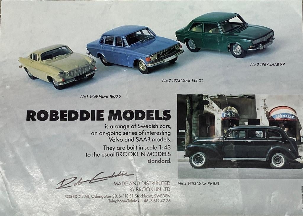 1e folder v. Volvo en. Saab miniaturen v. Rob. Eddie in 1:43, Ophalen of Verzenden, Zo goed als nieuw, Overige merken