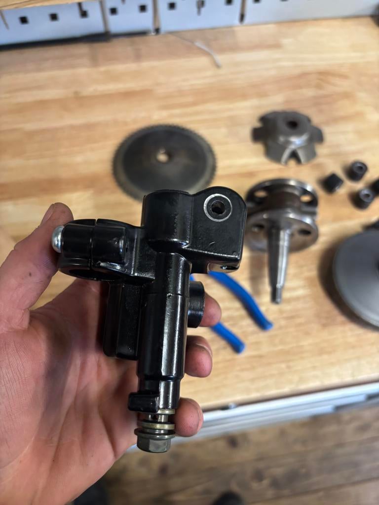 Rempomp voorrem, Ophalen of Verzenden, Zo goed als nieuw, Overige typen, Piaggio