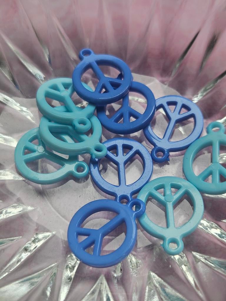 10x Bedels peace in blauw en lichtblauw #30, Ophalen, Nieuw, Hanger