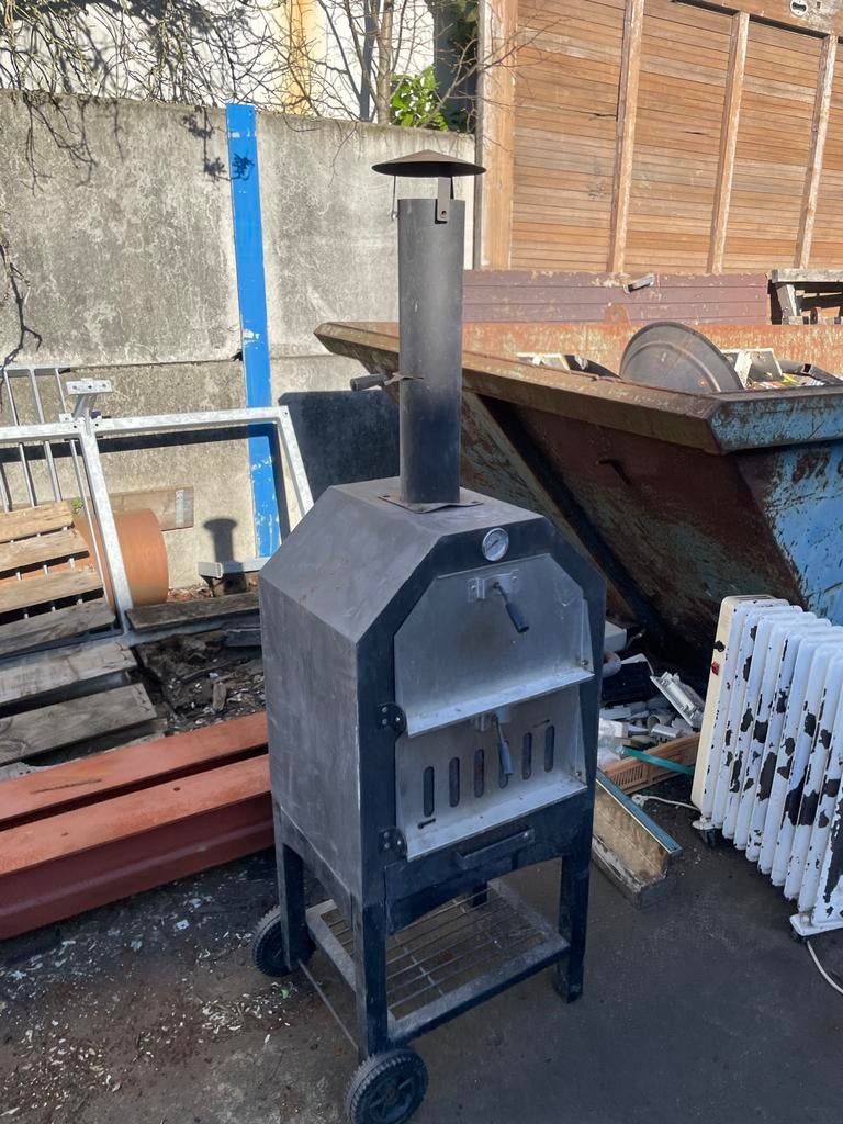 Pizza oven voor buiten - Perfect voor heerlijke pizza's!, Ophalen of Verzenden, Gebruikt