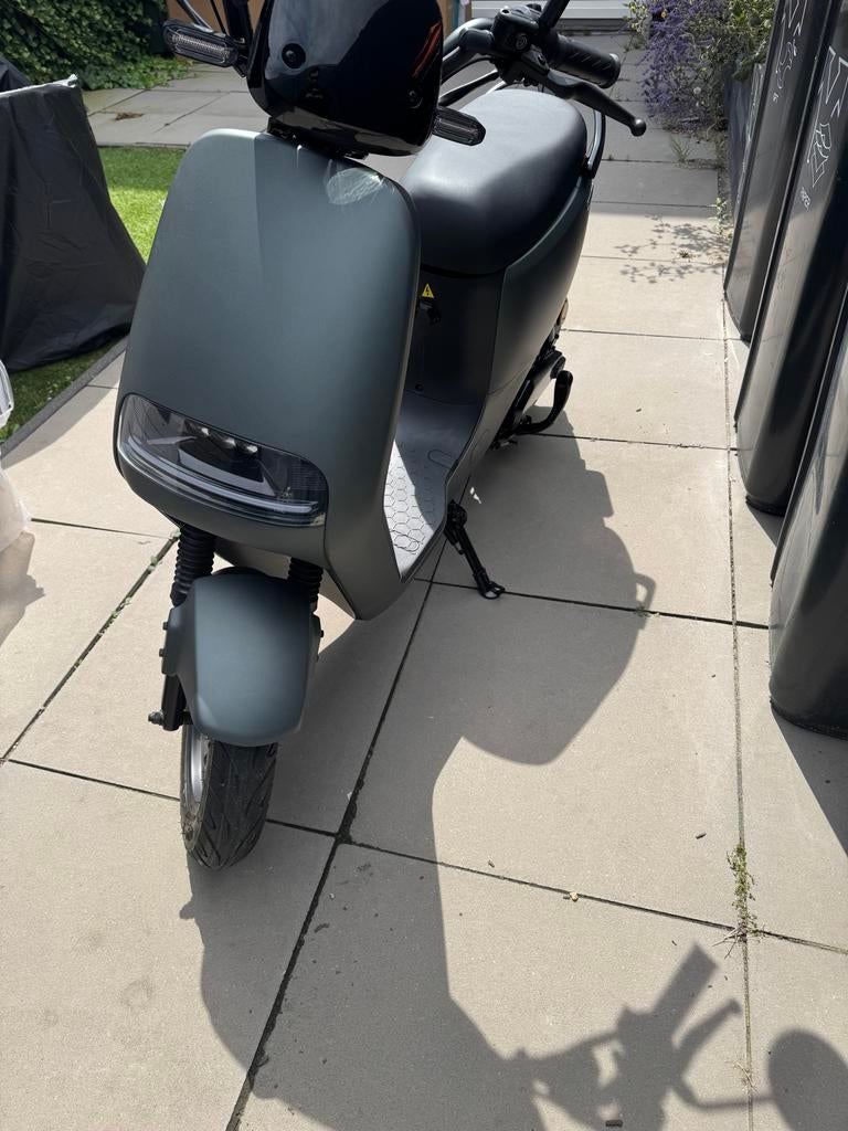 Senzo Balance 2.0 elektrische bromscooter matgrijs, Fietsen en Brommers, Brommeronderdelen | Scooters, Zo goed als nieuw, Overige merken