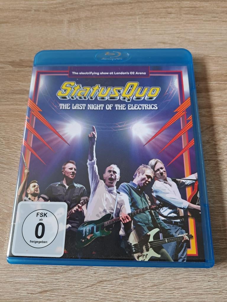 Status quo blue ray, Ophalen of Verzenden, Zo goed als nieuw, Muziek en Concerten