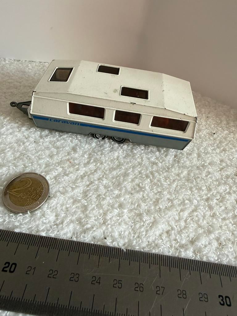 Vintage Siku 2518 Caravan Schaalmodel Jaren '70 West-Duitsla, Hobby en Vrije tijd, Modelbouw | Auto's en Voertuigen, Gebruikt