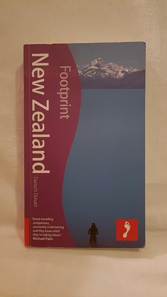 Footprint - New Zealand, Overige merken, Zo goed als nieuw, Reisgids of -boek, Darroch Donald