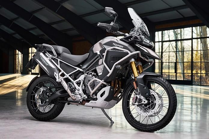 Triumph 1200GT Explorer bj 2023 (25.000 km) full options