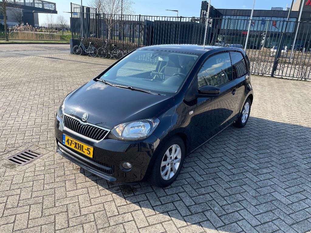 Skoda Citigo 1.0 T 44KW 2012 Zwart, Auto's, Skoda, Voorwielaandrijving, Zwart, 840 kg, Zwart