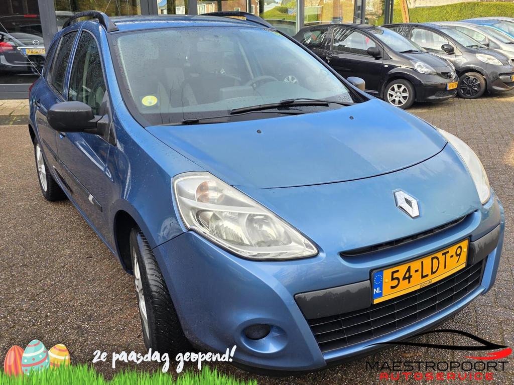 Renault Clio Estate 1.2 TCE Sélection Business Sport, Voorwielaandrijving, Gebruikt, 4 cilinders, Blauw